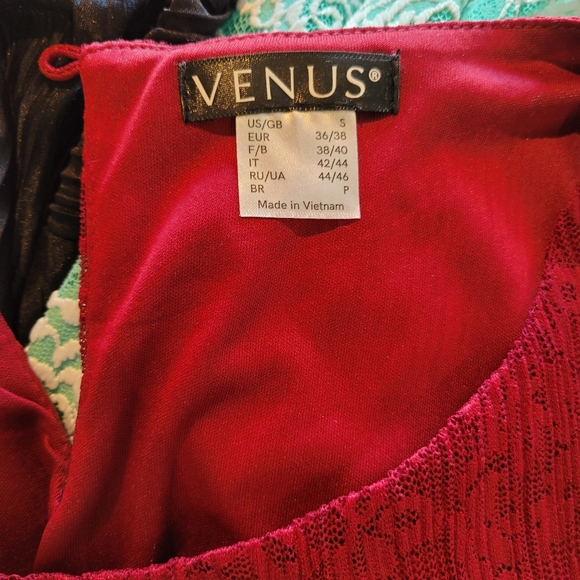 Blouse - Picture 2 of 2